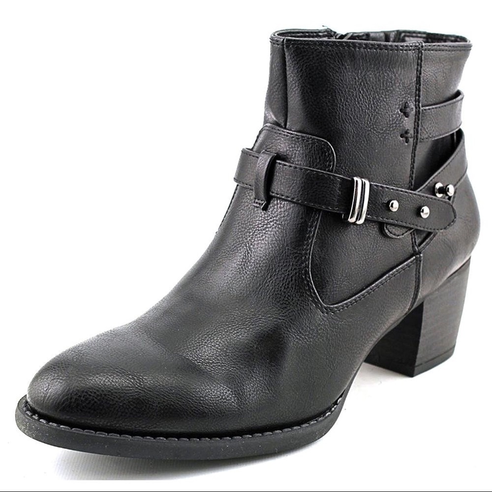 White Mountain Women’s Rotary Ankle Boots